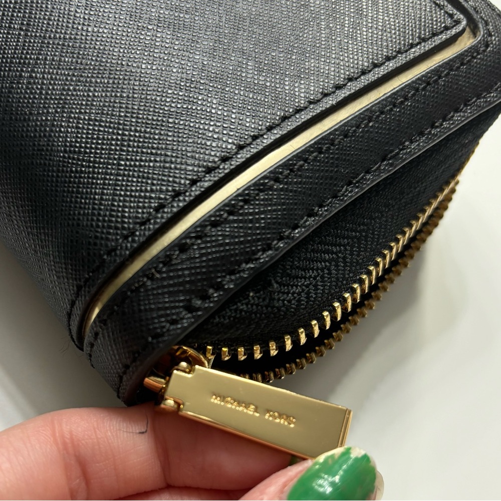 Authentic Michael Kors Black Wallet - image 5